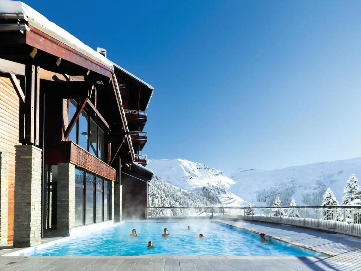 Appartement Premium à Flaine, altitude 1740 m, 8 à 10 personnes, au pied des pistes, piscine, jacuzzi, sauna, hammam et salle de sport  Flaine