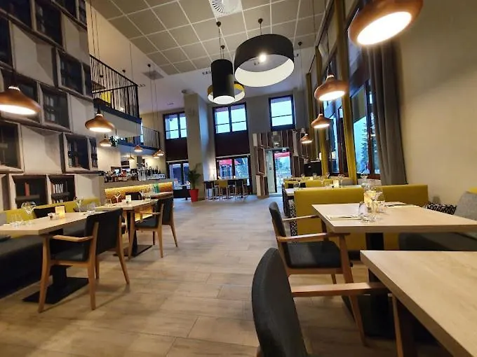 Appartement Premium à Flaine, altitude 1740 m, 8 à 10 personnes, au pied des pistes, piscine, jacuzzi, sauna, hammam et salle de sport